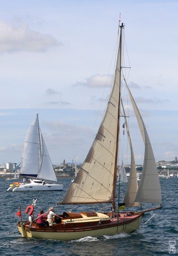 Small boat - Petit bateau