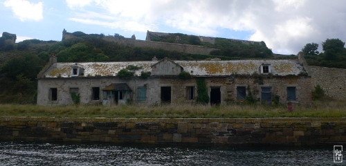 Île des Morts island - Île des Morts