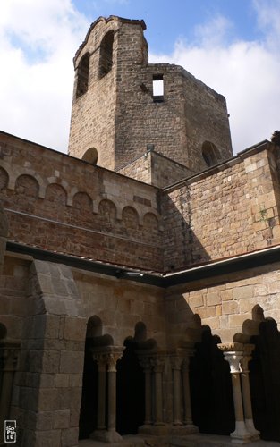 Monastery - Monastère