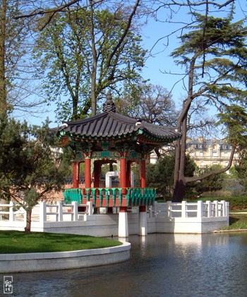 Pavilion - Pavillon