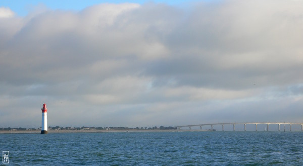 Chauveau lighthouse & île de Ré bridge - Phare de Chauveau & pont de l’île de Ré