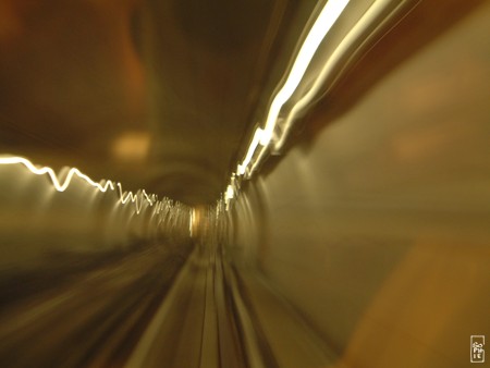 Tunnel